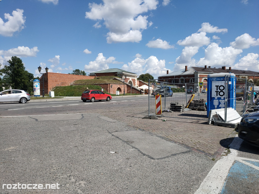 Remont Placu M. Stefanidesa i Placu Wolności w Zamościu