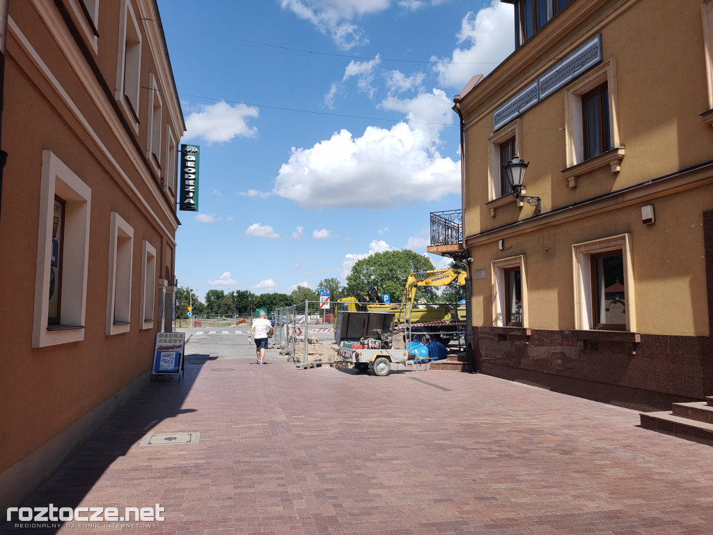 Remont Placu M. Stefanidesa i Placu Wolności w Zamościu