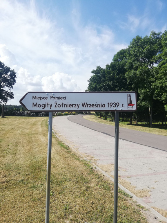 II etap remontu grobów żołnierskich