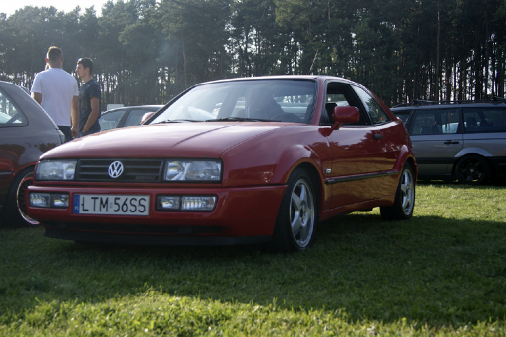 Fani motoryzacji na urodzinach