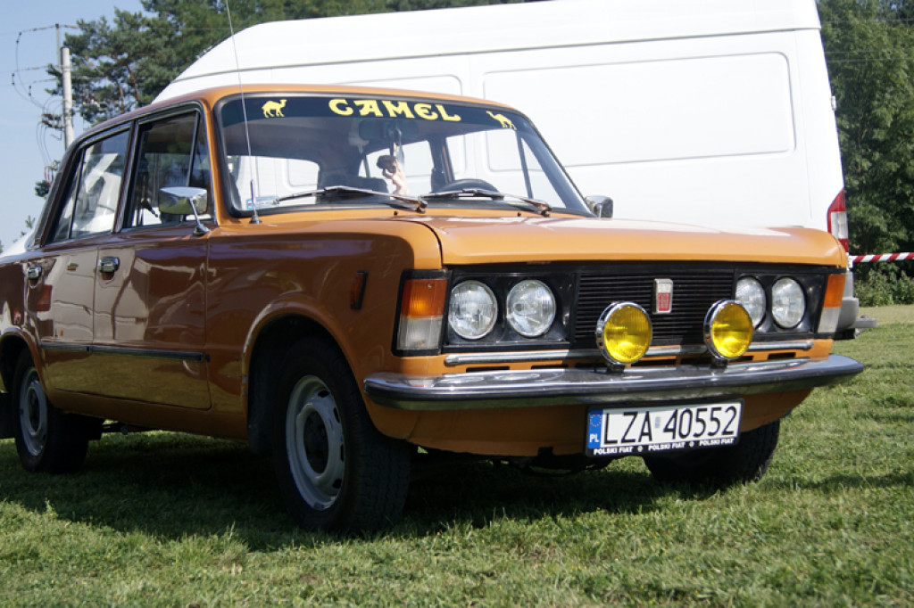 Fani motoryzacji na urodzinach