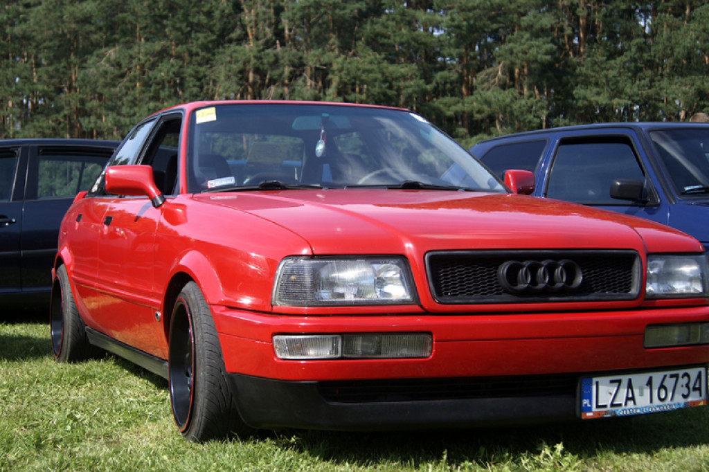 Fani motoryzacji na urodzinach