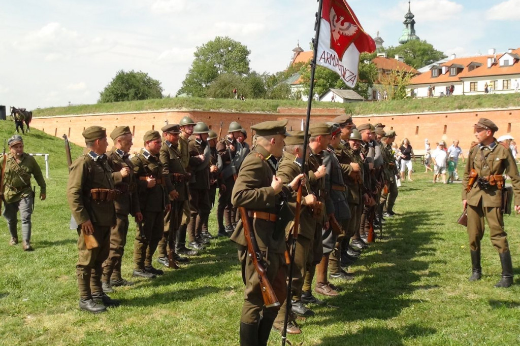 Pogonili bolszewików! [video]