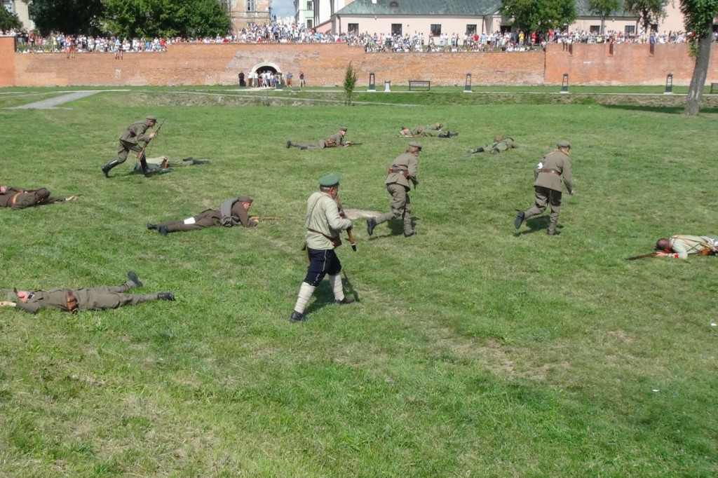 Pogonili bolszewików! [video]