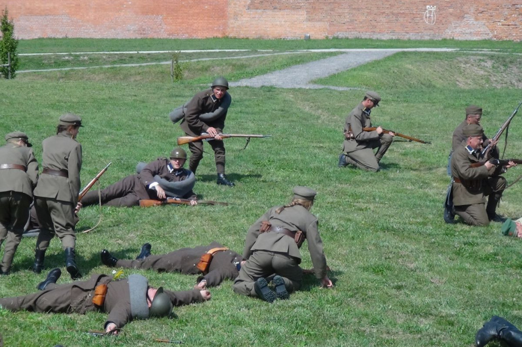 Pogonili bolszewików! [video]