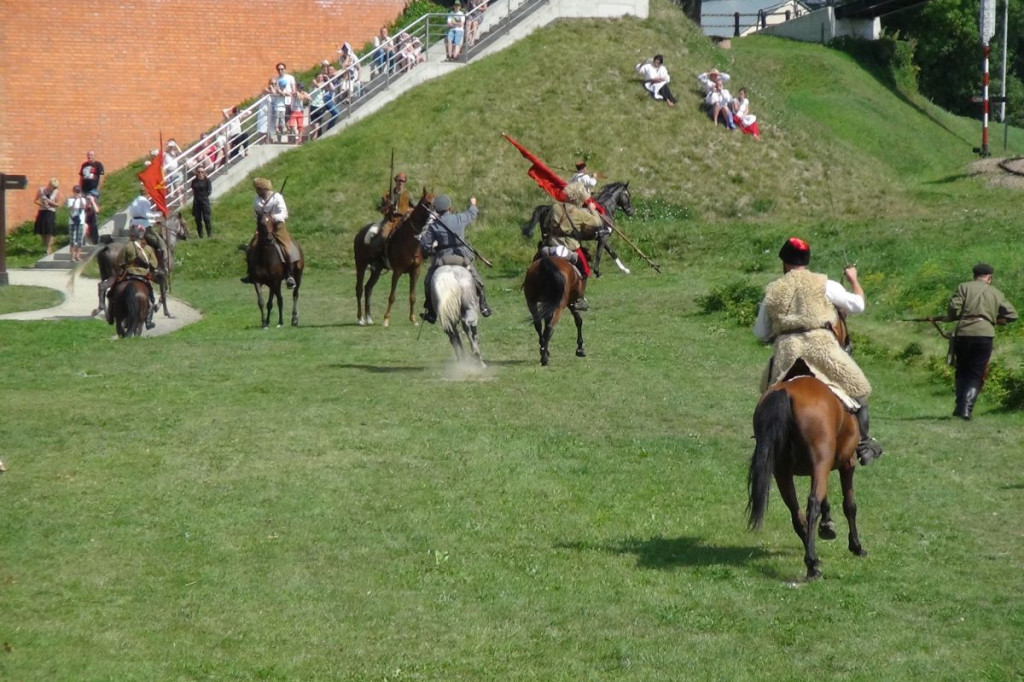 Pogonili bolszewików! [video]