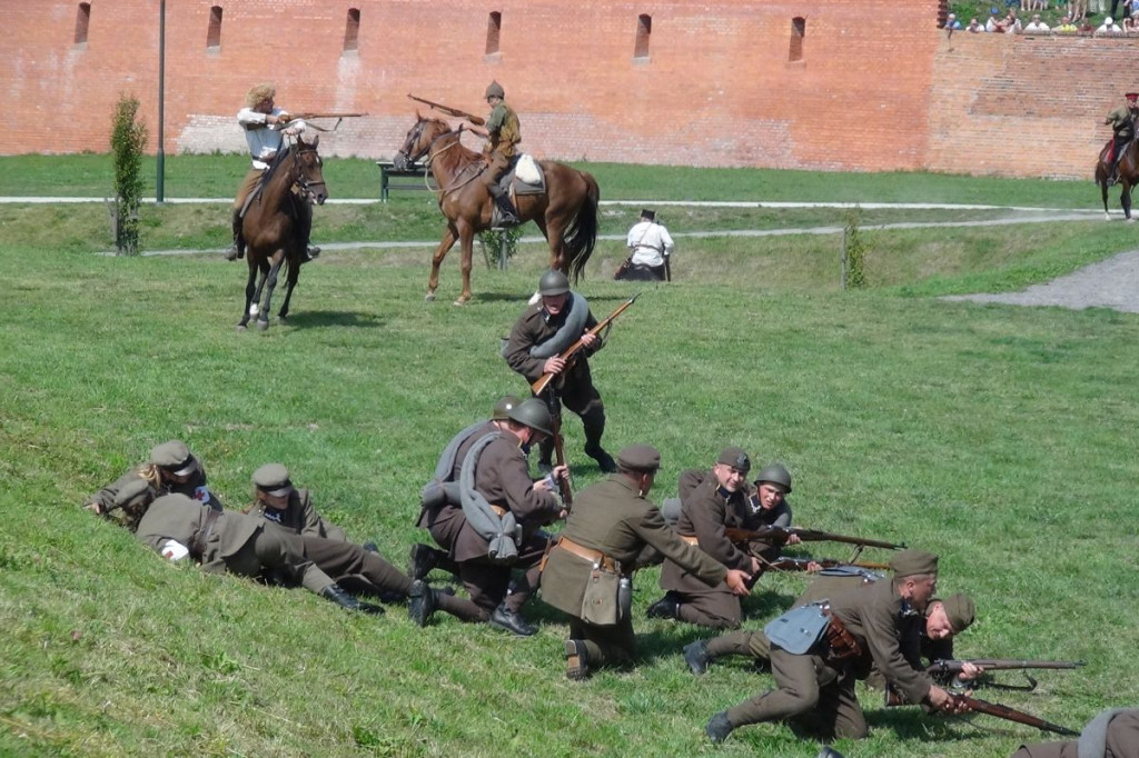 Pogonili bolszewików! [video]