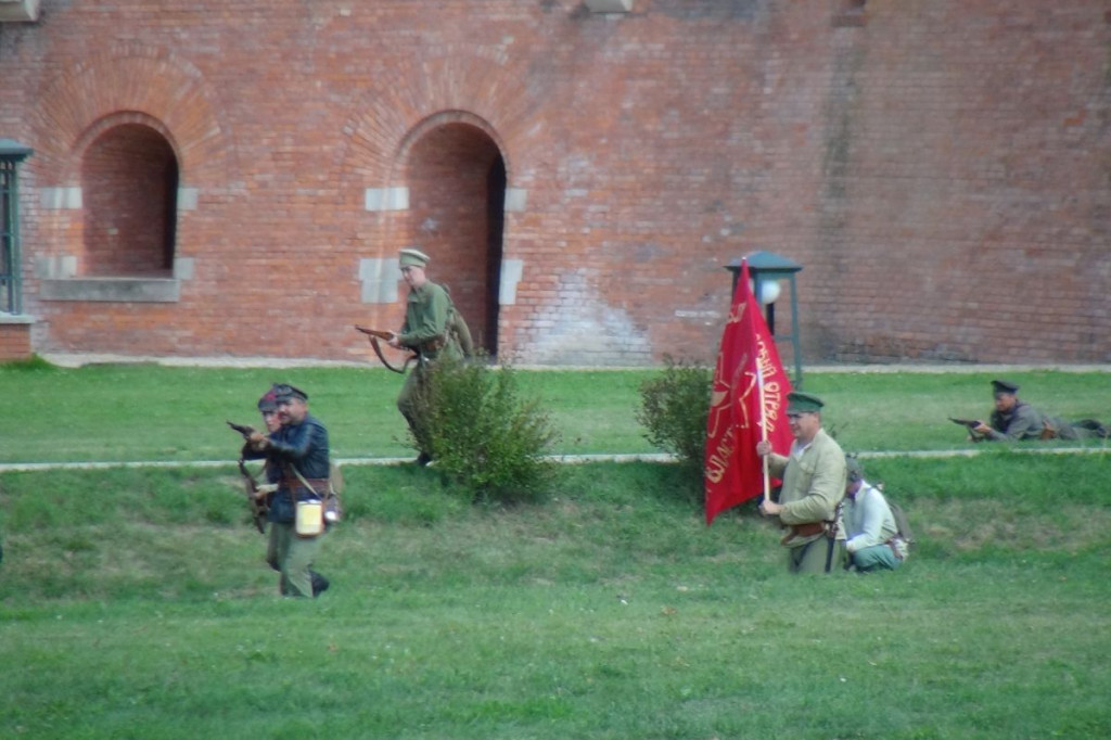 Pogonili bolszewików! [video]