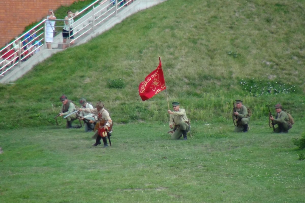 Pogonili bolszewików! [video]