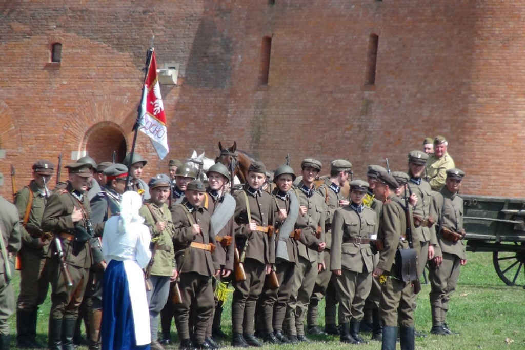 Pogonili bolszewików! [video]