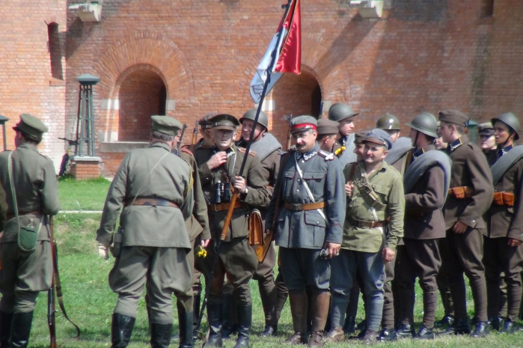 Pogonili bolszewików! [video]