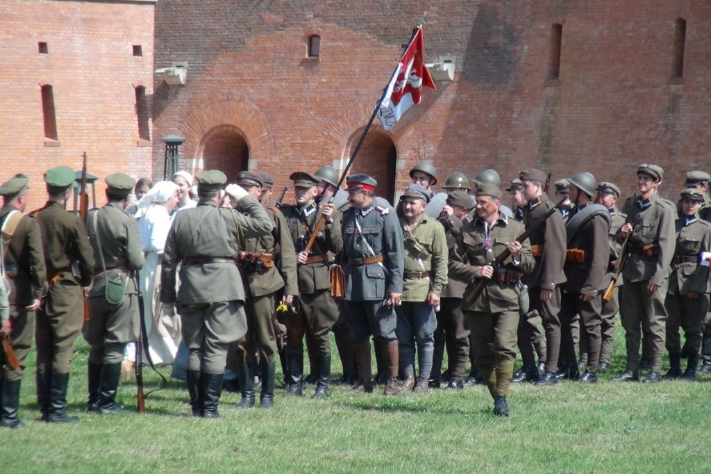 Pogonili bolszewików! [video]