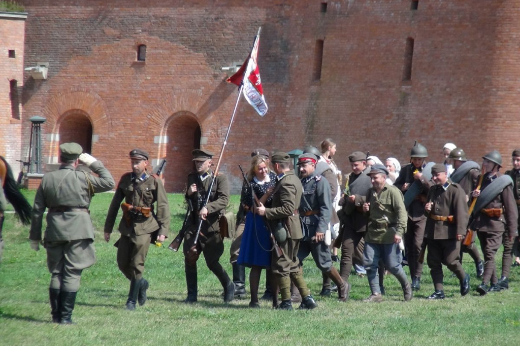 Pogonili bolszewików! [video]
