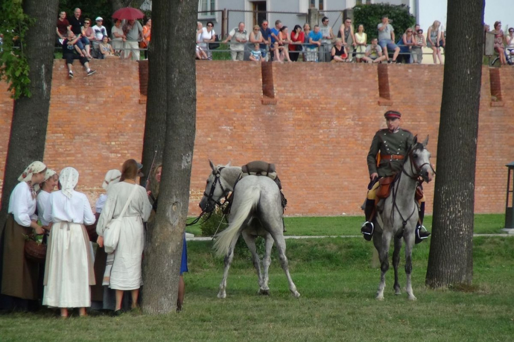 Pogonili bolszewików! [video]