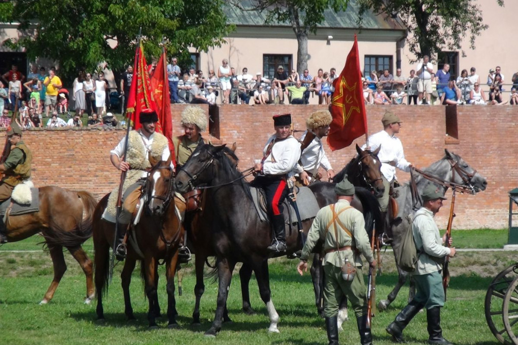 Pogonili bolszewików! [video]