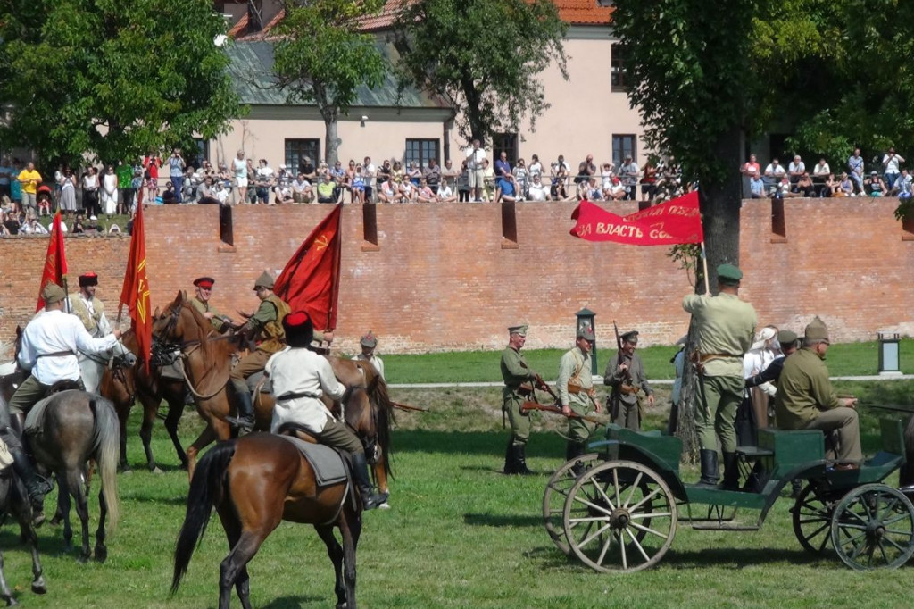 Pogonili bolszewików! [video]