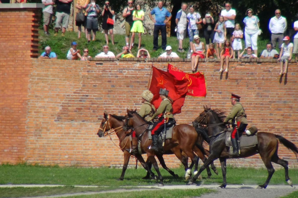 Pogonili bolszewików! [video]
