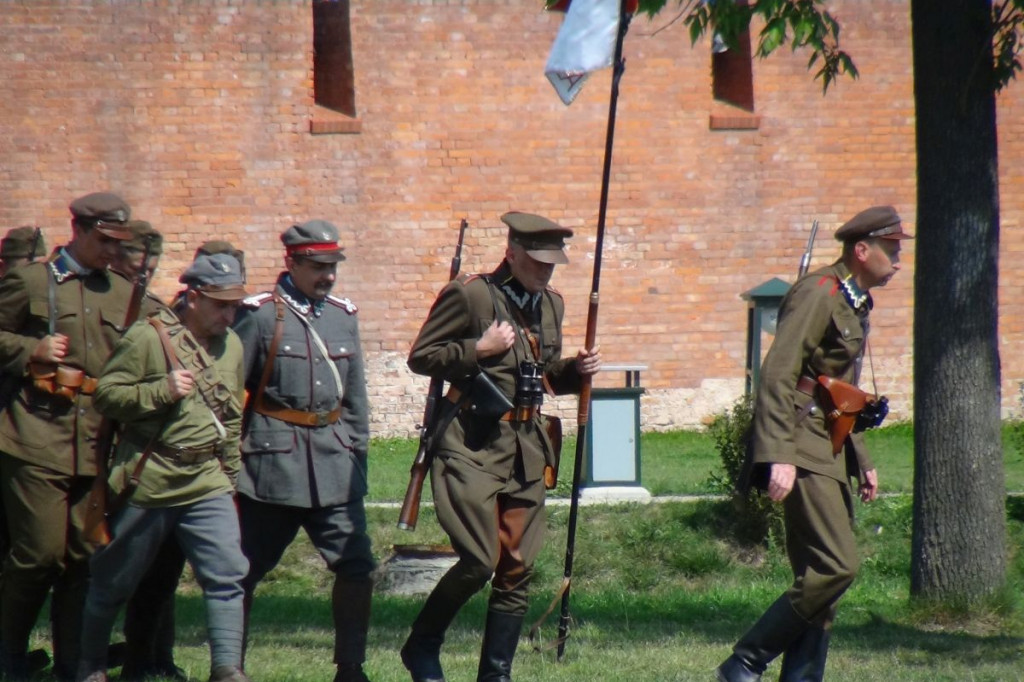 Pogonili bolszewików! [video]