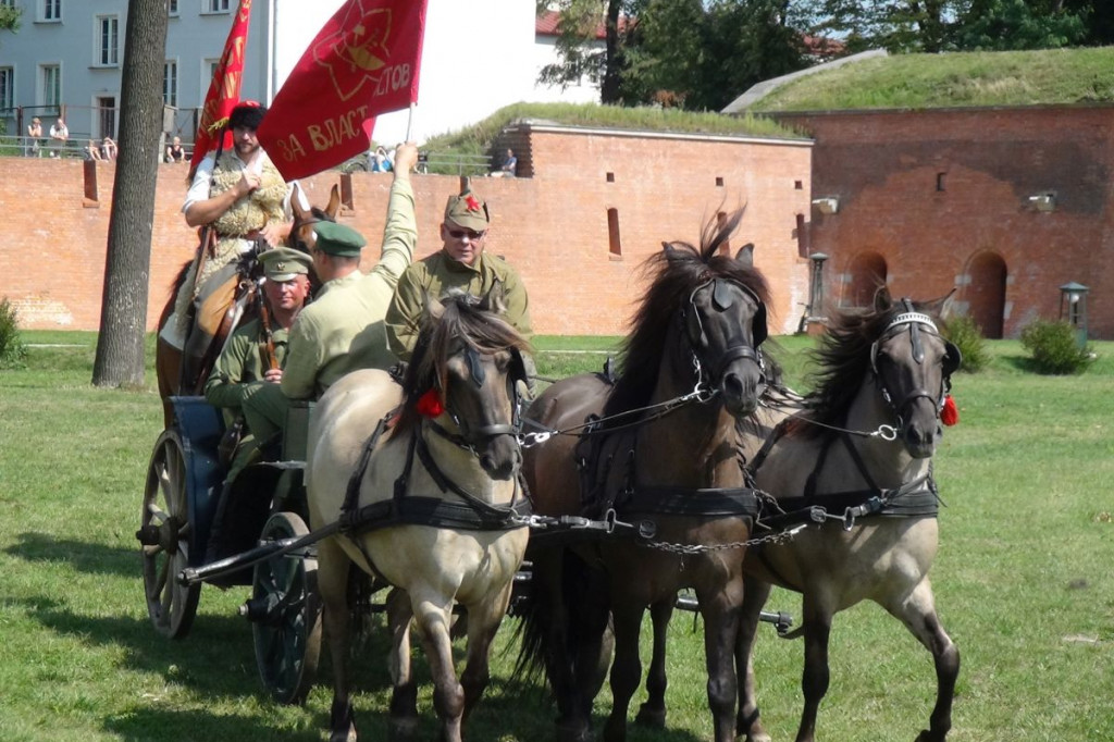 Pogonili bolszewików! [video]