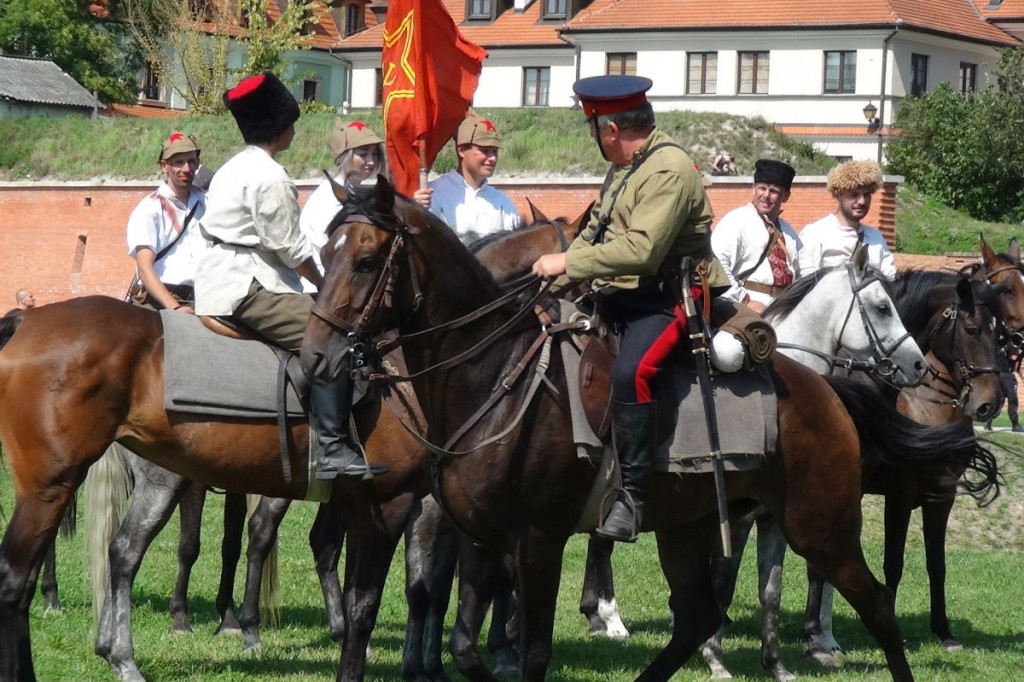 Pogonili bolszewików! [video]