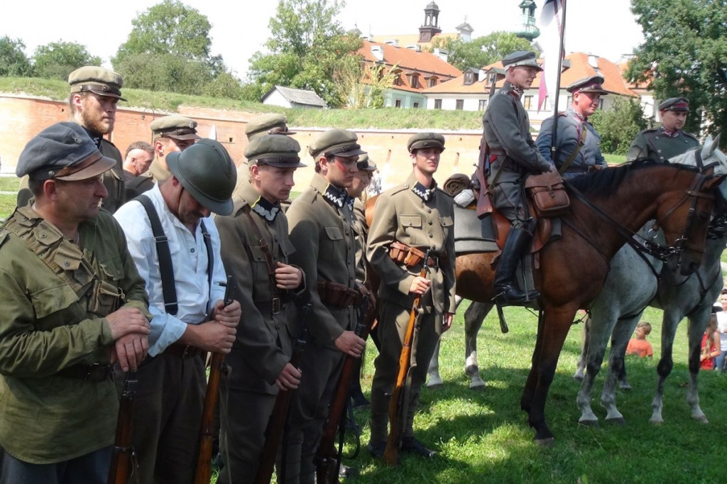 Pogonili bolszewików! [video]