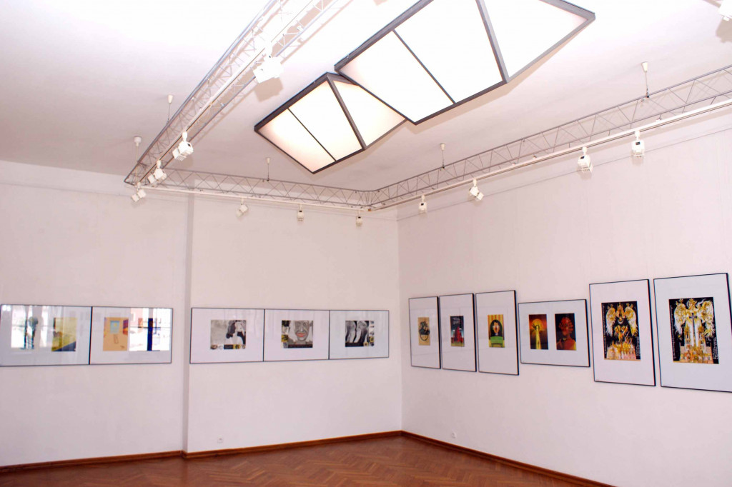 Obrazy o wierszach w BWA Galerii Zamojskiej