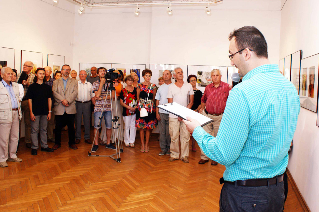 Obrazy o wierszach w BWA Galerii Zamojskiej