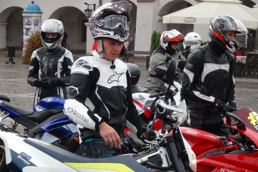 Motocykliści na Rynku Wielkim