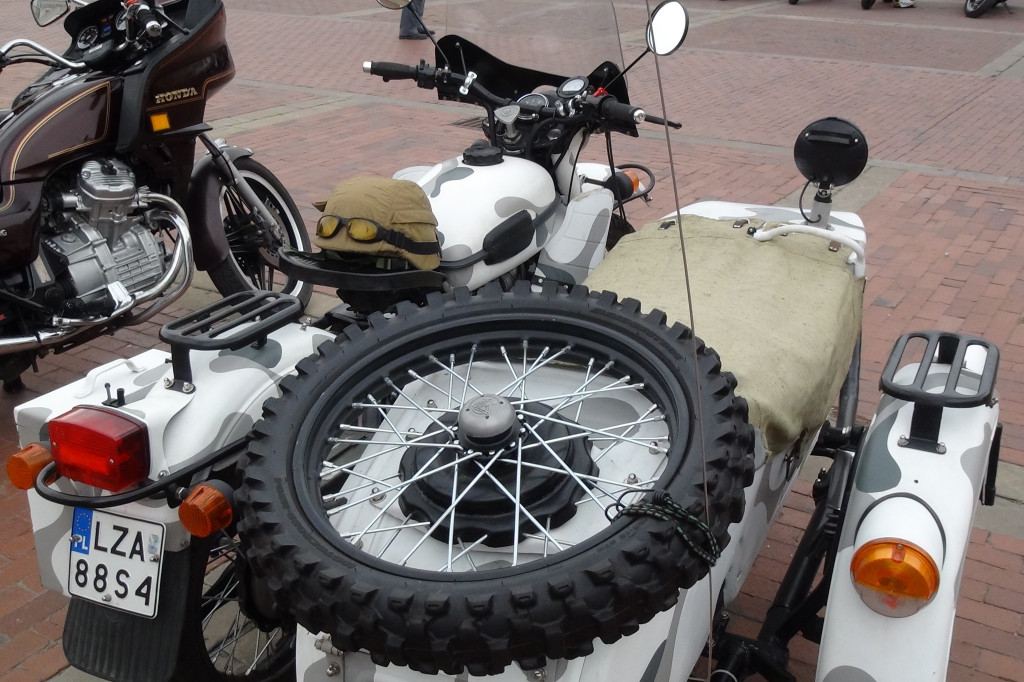 Motocykliści na Rynku Wielkim