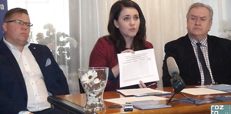 Sławomir Ćwik, Kornelia Wróblewska, dr kazimierz Chrzanowski; fot. Daniel Czubara