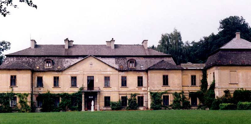 Zamoyscy odzyskali pałac w Klemensowie