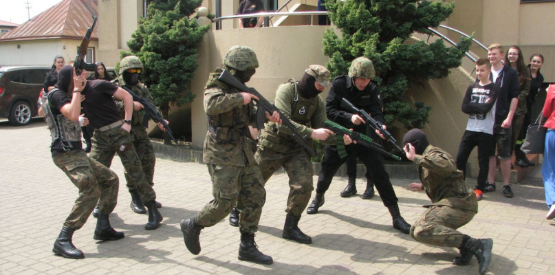 Zamość: I Piknik Mundurowo-Obronny [ZDJĘCIA]