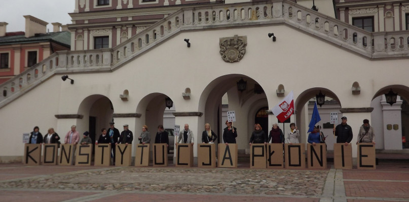 2. Literiada w Zamościu - "Konstytucja płonie" (2017), foto: Oliwia Bojar