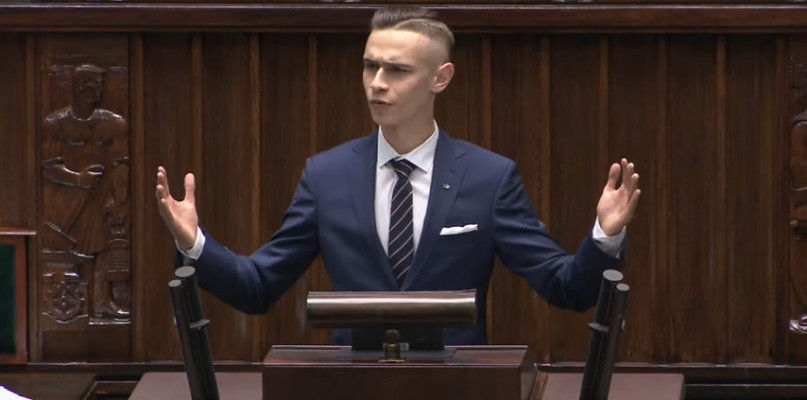 Adrian Góra, kadr z nagrania XXV sesji Sejmu Dzieci i Młodzieży