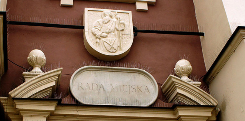 Zmniejszenie wypłaty Prezydenta, Katarzyna Bucior nowym skarbnikiem, odpady i elek