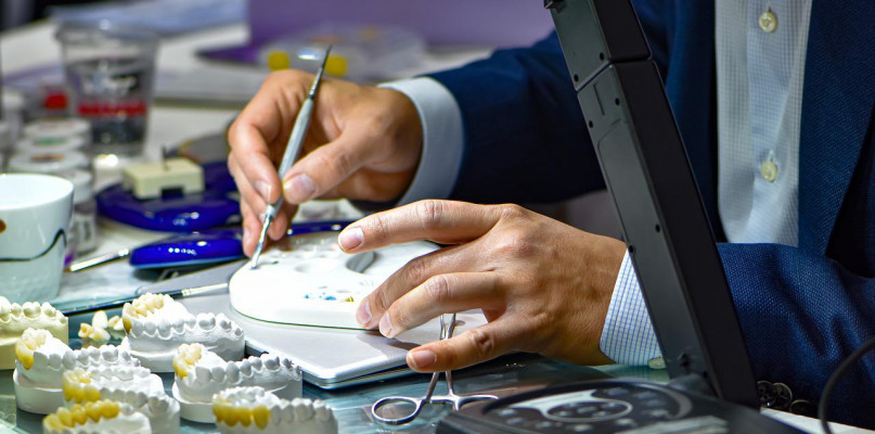 Korony Protetyczne - Charakterystyka i Rodzaje