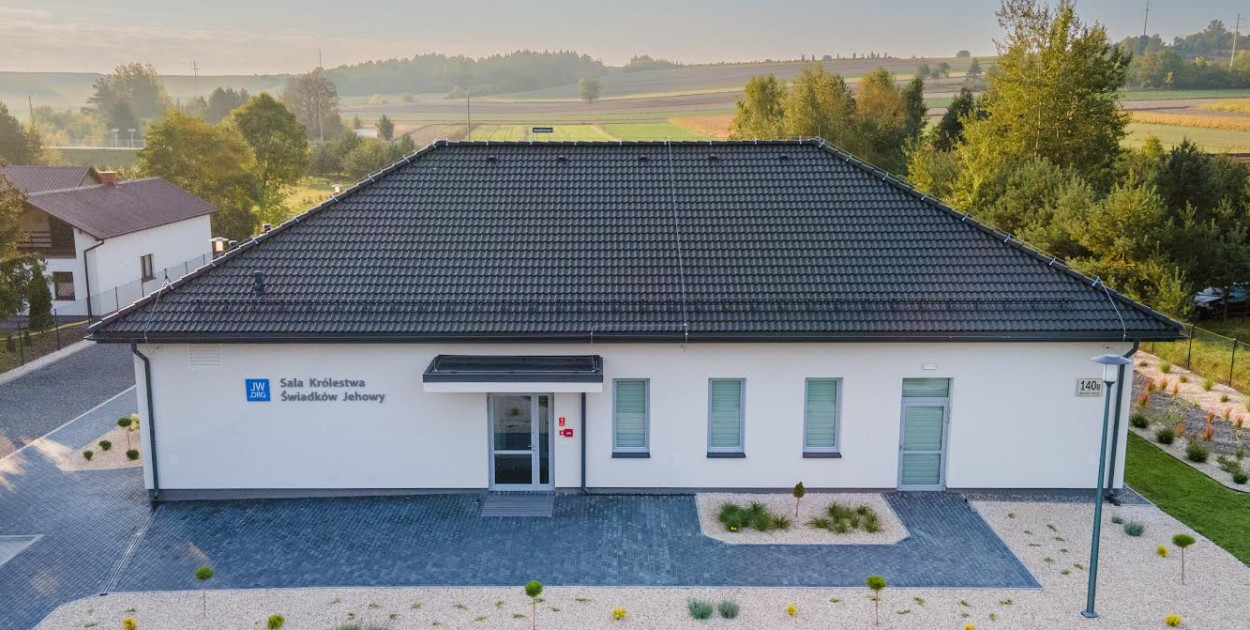 Sala Królestwa Świadków Jehowy Brody Małe. / fot. JW.ORG