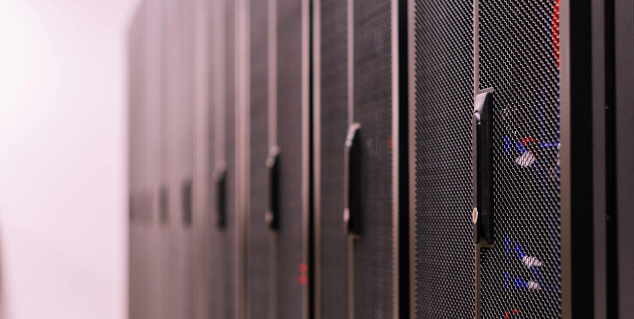 Klimatyzacja do serwerowni, czym powinna się wyróżniać?