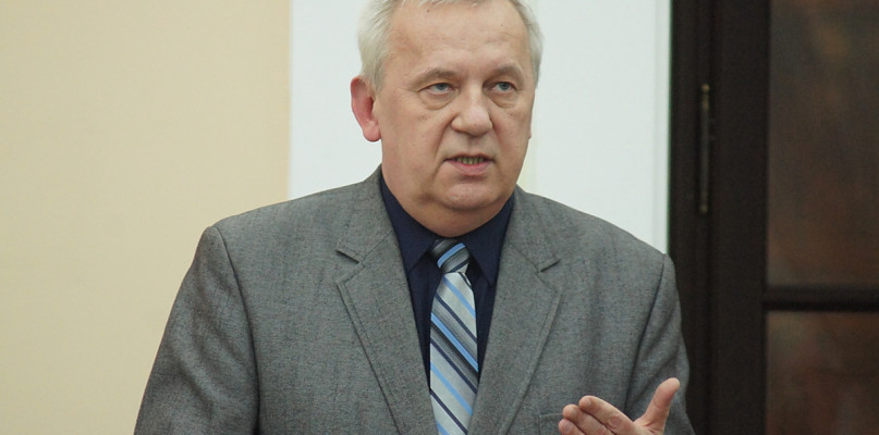 Andrzej Olborski podczas zebrania osiedlowego Fot. R.Moteka (2015)