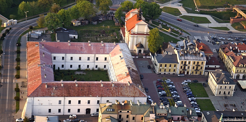 Zdjęcia lotnicze, Akademia Zamojska; fot. Waldemar Radczak