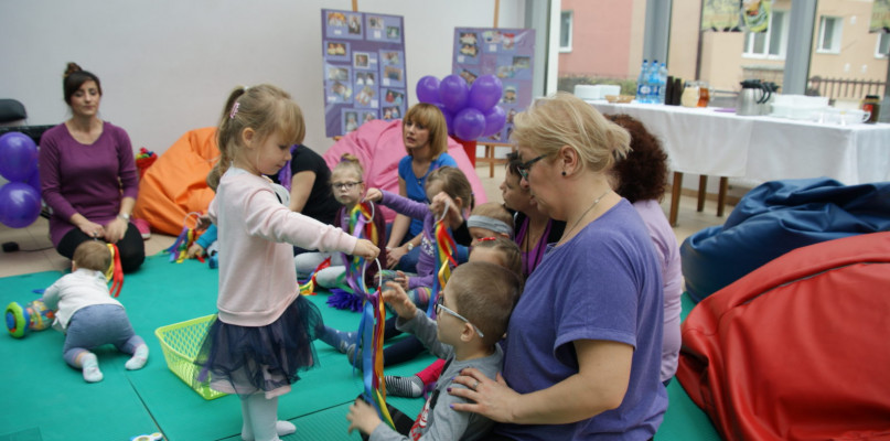 Światowy Dzień Wcześniaka, Krok za krokiem, fot. nadesłane
