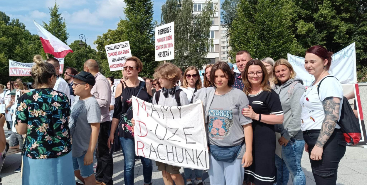 Protest mieszkańców Zamościa pod Sejmem