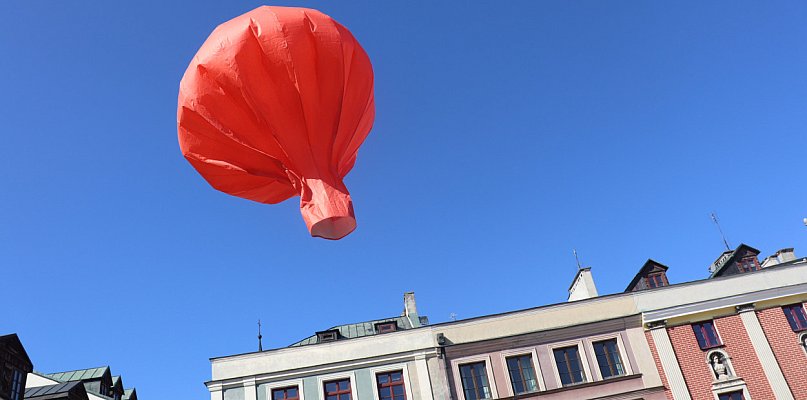 Padł rekord przelotu balonem na gorące powietrze! - 362781