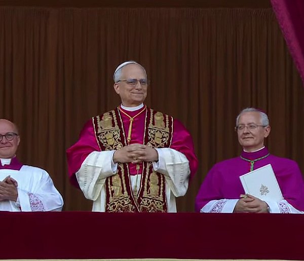 Nowy papież ukazał się światu. Takie przyjął imię!-363762
