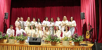 „Światło w sobie masz” – koncert chóru Krasnobrodzki Go-364203