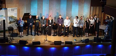 Koncert poświęcony Janowi Pawłowi II odbył się w Lubaczowie-364293