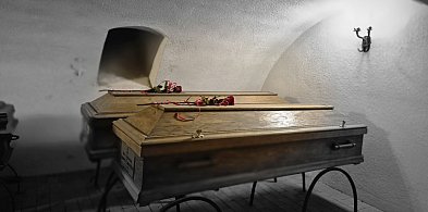 Śladami Róży Zamoyskiej. Co wydarzyło się kryptach katedry zamojskiej?-364294