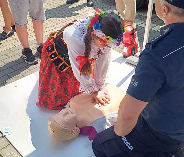 Biłgorajscy policjanci na Dniu Dziecka-364287