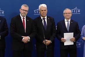 Poseł Zawiślak odchodzi z PiS. Braun tworzy koło w Sejmie-364358