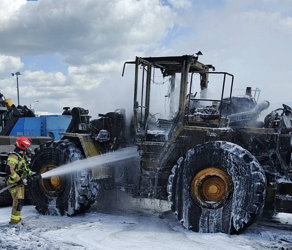 Groźny pożar na stacji kolejowej Zamość – Bortatycze-364762